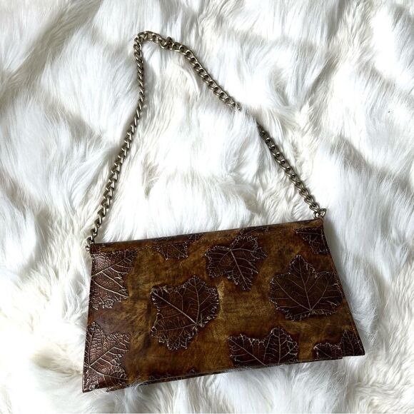 Cango and Ronaldo embossed leaf bag - Picture 2 of 12